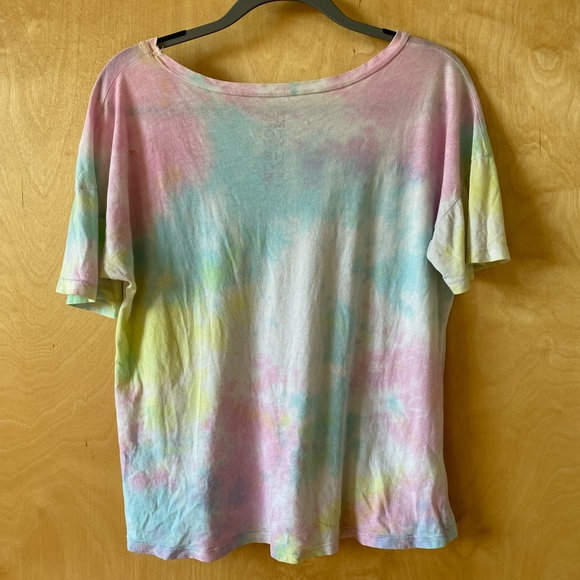 UO Yin-Yang Off Shoulder Tie Dye Faded Tee Shirt - Picture 5 of 6